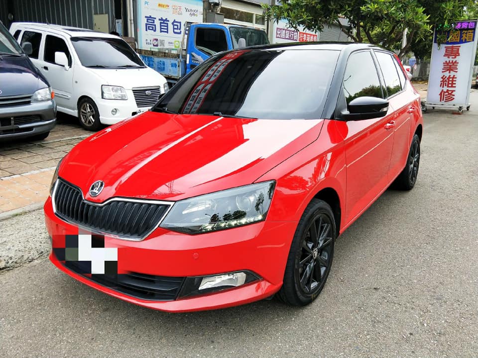 2016年 SKODA FABIA TSI，1200CC